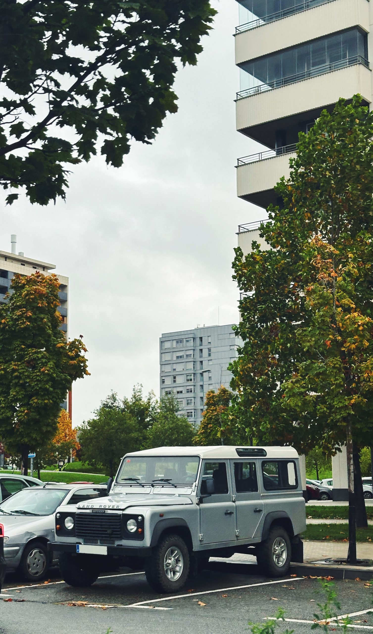 Land Rover Defender spotted in Zaragoza, Spain