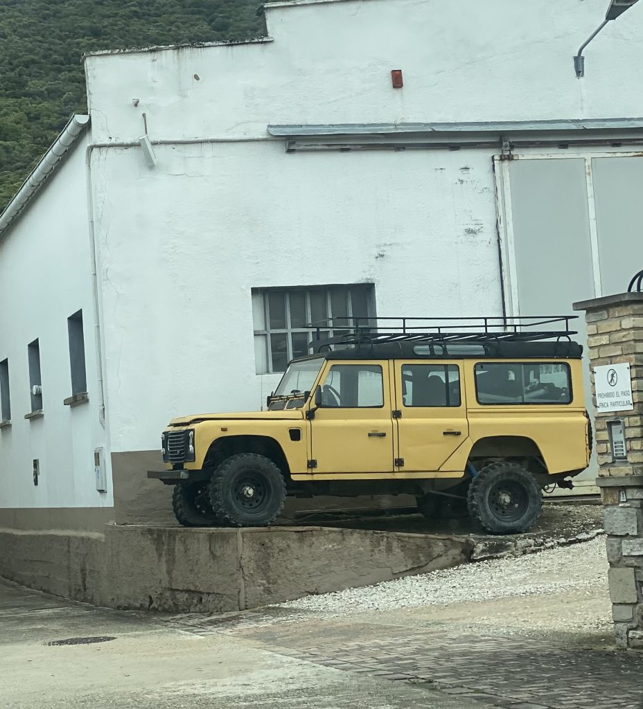 Why are land rover defenders so expensive - classic Defender
