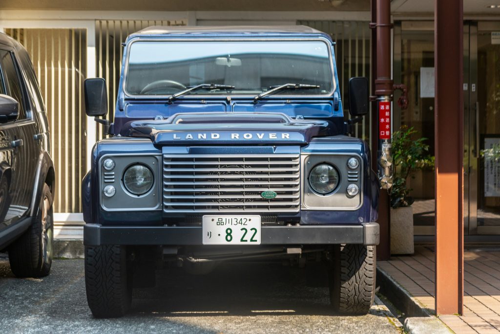 Land Rover Defender Gifts: What to Buy the Person Who Loves Their Defender More Than You